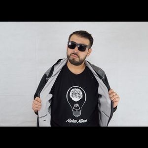 Meet your Posher, Steven